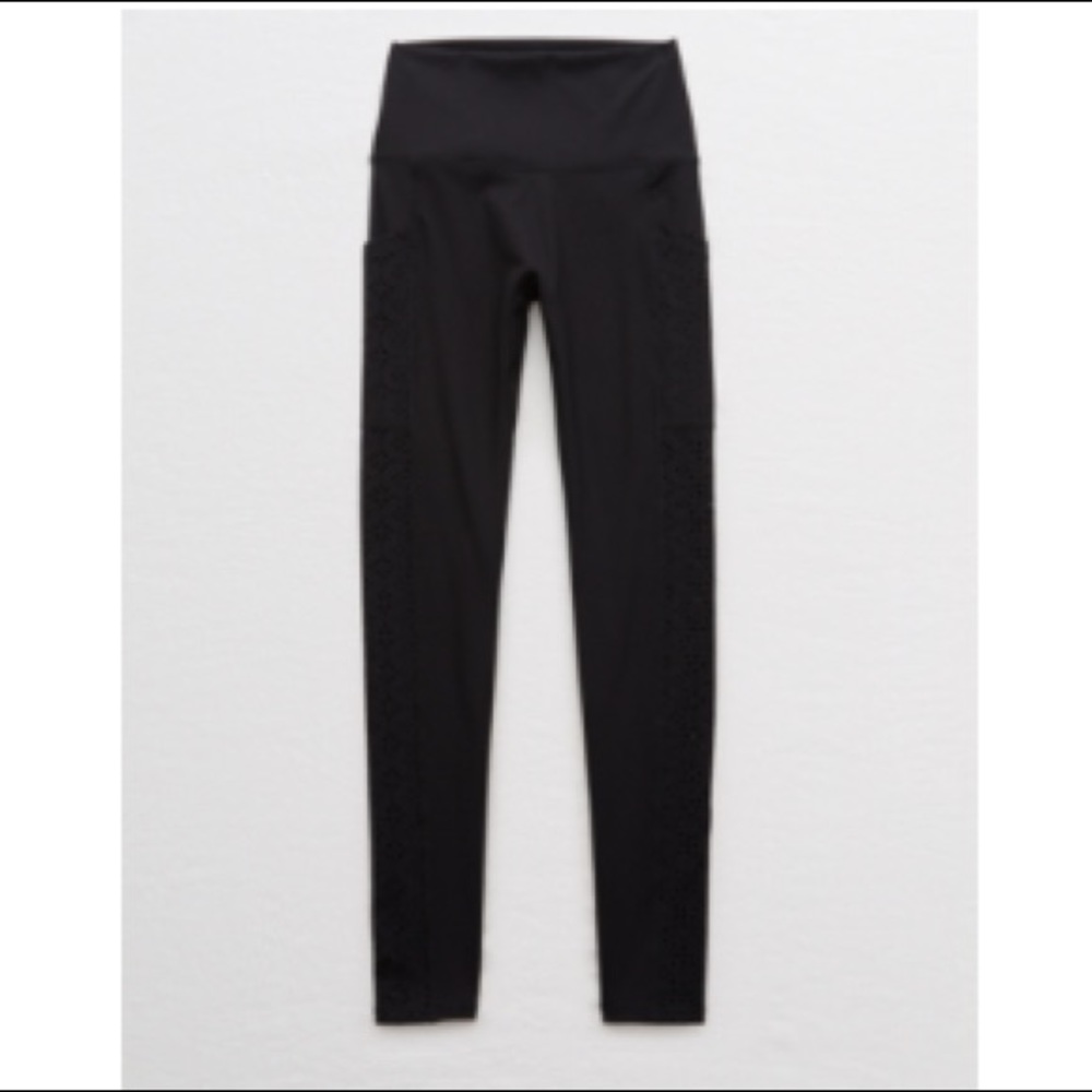 [S] AERIE Move Lasercut High-Waisted 7/8 leggings